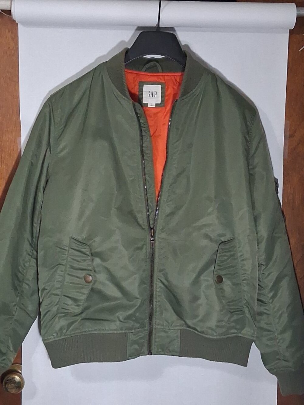 GAP 2018 Olive Drab Green Utility Flight Bomber Jacket, Orange Lining Mens Sz M